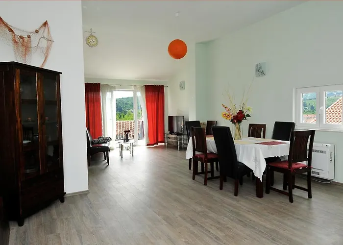 Apartment Fiorenini 2