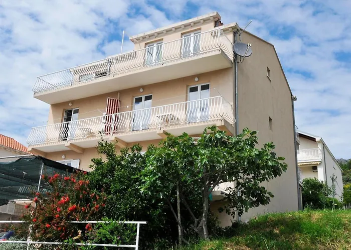 Apartment Fiorenini 2