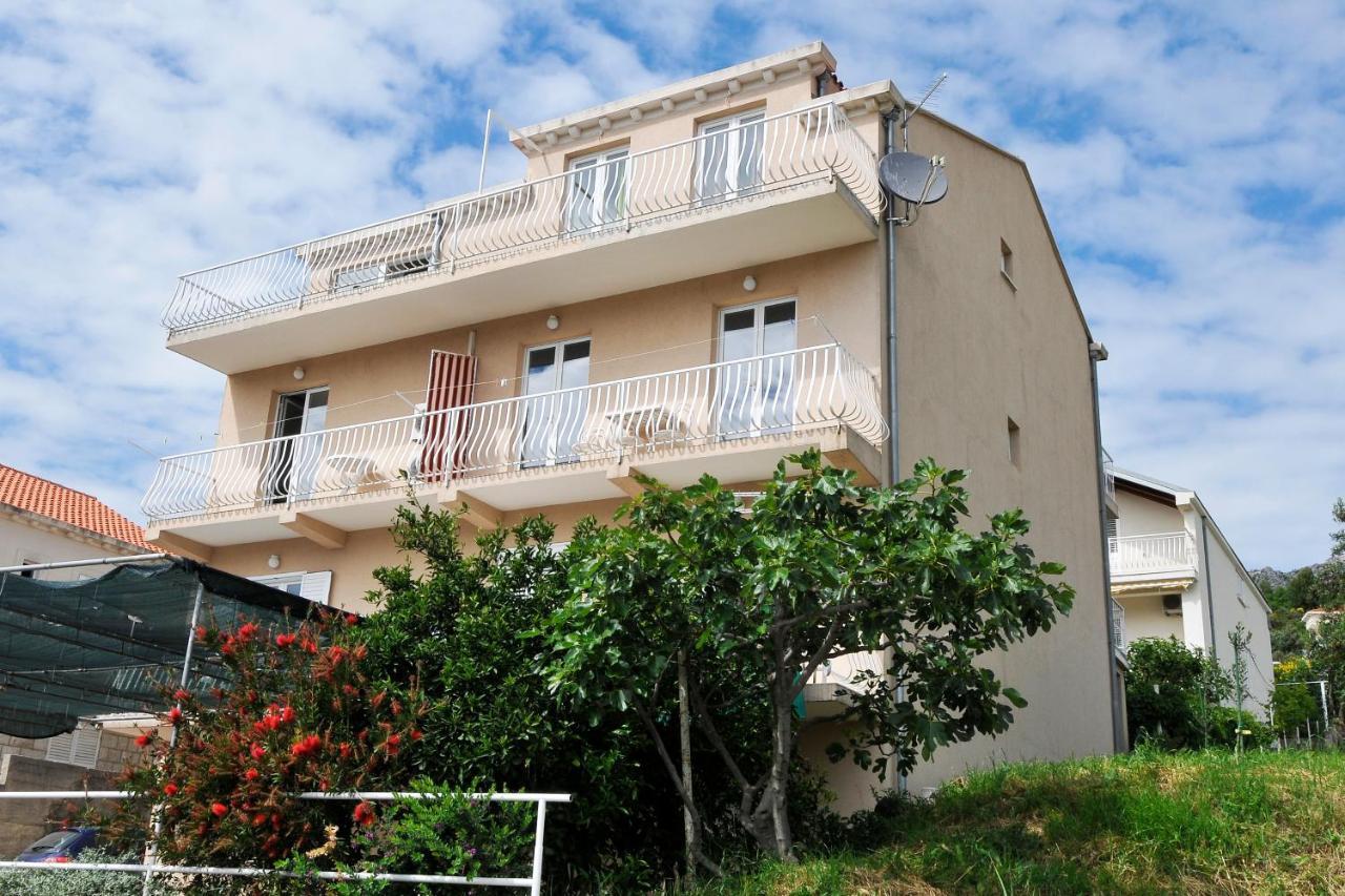 Fiorenini 2 Apartment Mlini